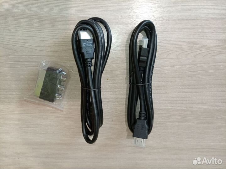 Шнуры, пульты, навигатор, телефон