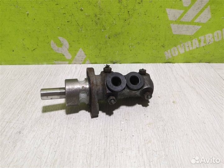 Цилиндр тормозной главный Ауди 80 90 Б3