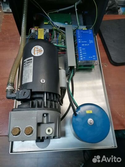 Вакуумный упаковщик Vama VP1 немец