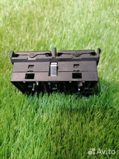 Кнопка стеклоподъемника Bmw E34 седан 2.5 1994