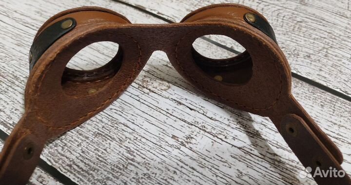 Очки из натуральной кожи