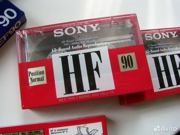 8 штук аудиокассеты Sony HF 90 и Sony Super EF 90