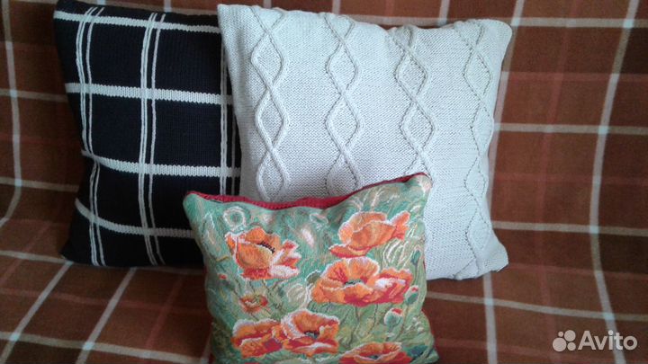Наволочка на подушку на диван