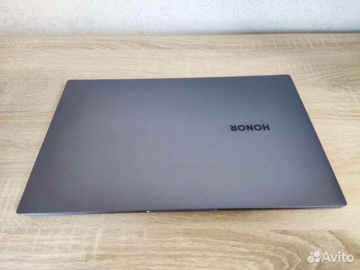 Honor magicbook pro 16.1