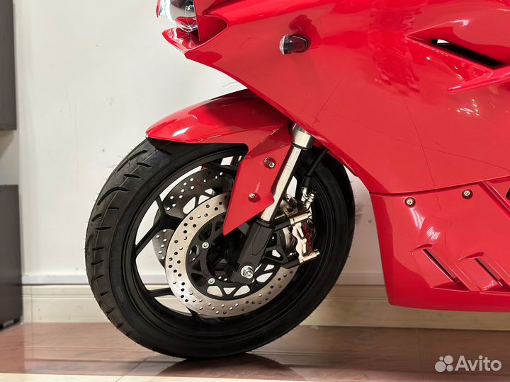 Электромотоцикл Panigale