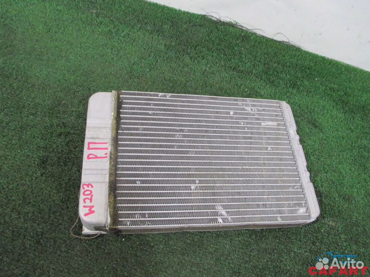 Радиатор печки mercedes C-class w203 271.946