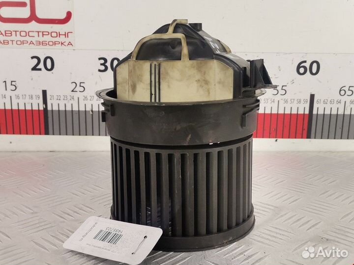 Моторчик печки для Peugeot-Citroen 308 6441Z7