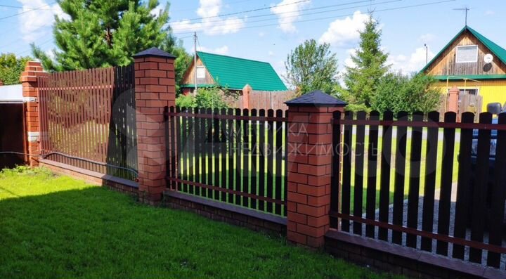 Дом 99,6 м² на участке 8,4 сот.