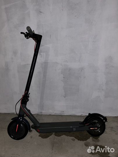 Электросамокат xiaomi