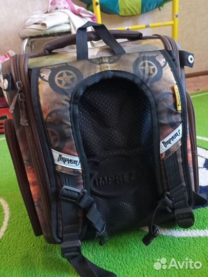 Школьный рюкзак