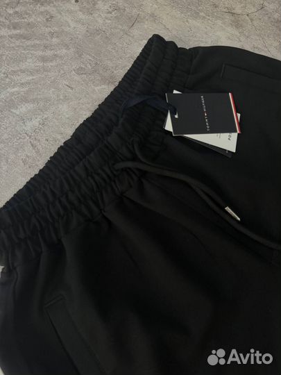 Шорты Tommy Hilfiger черные