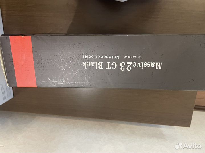 Охлаждающая подставка под ноутбук