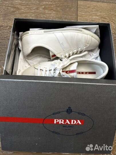 Кроссовки prada женские