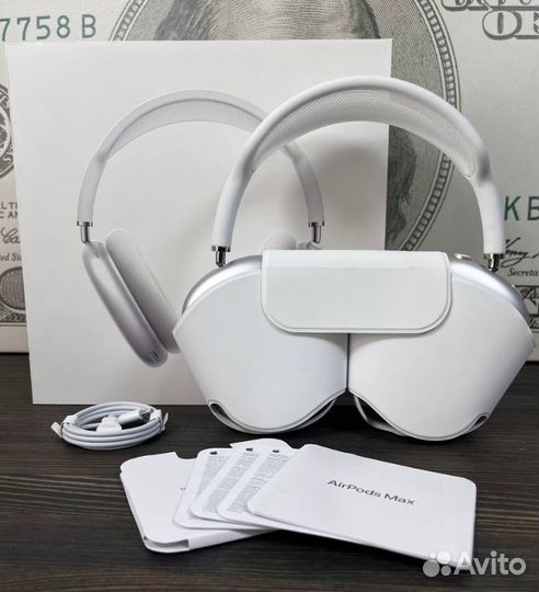 Продам наушники Air Pods Max