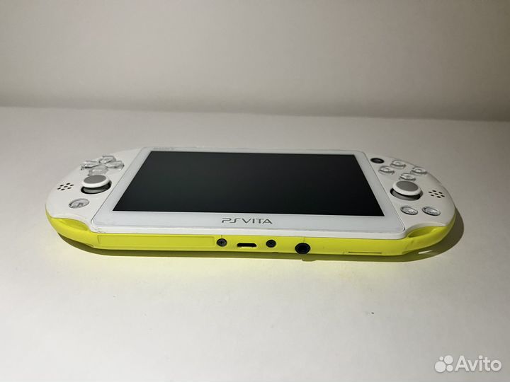 PS Vita 2000 Lime Green/White 128Gb Прошита HEN