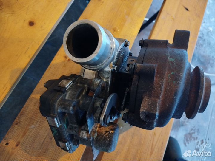 Турбокомпрессор Land Rover Freelander II 2011г