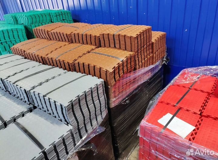 Пвх плитка в спорт зал / фитнес центр