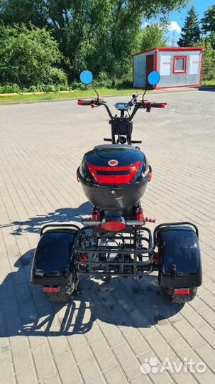 Электротрицикл Skyboard