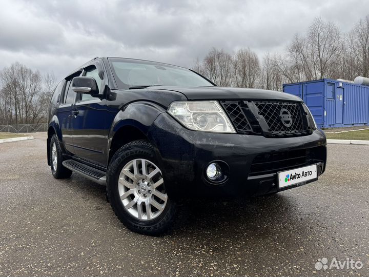 Nissan Pathfinder 2.5 AT, 2010, 282 000 км