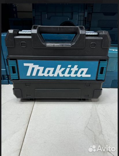 Лазерный уровень Makita 16 линий+тренога