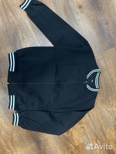 Бомбер черный 146