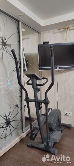 Эллиптический тренажер torneo