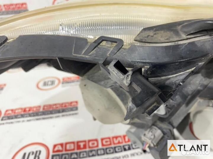 Фара левая toyota crown