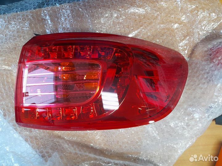 Фонарь задний правый на крыле Brillianc V5 4577004