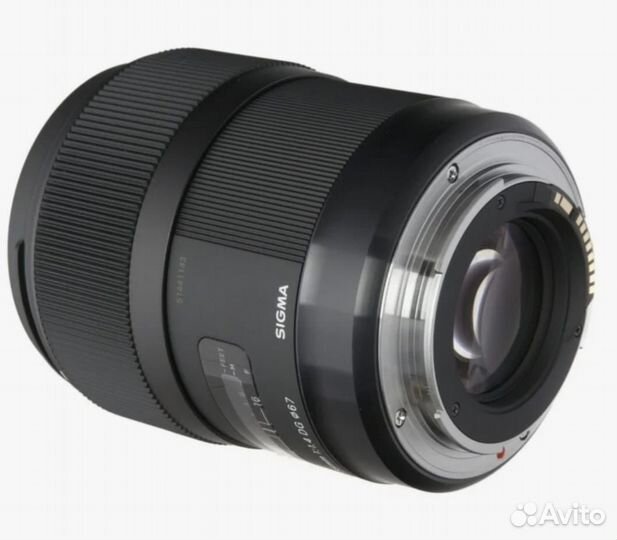 Объектив Sigma AF 35mm f/1.4 DG HSM Art Canon EF