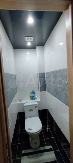 2-к. квартира, 52 м², 4/9 эт.