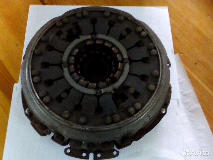 Продаю сцепление для Шкоды Суперб 2010 г.в