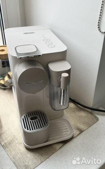 Кофемашина delonghi nespresso