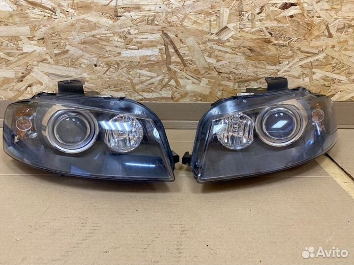 Фара ксеноновая передняя Audi A3 8PA BZB 2008