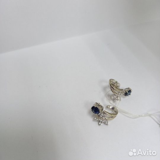 Золотые серьги585