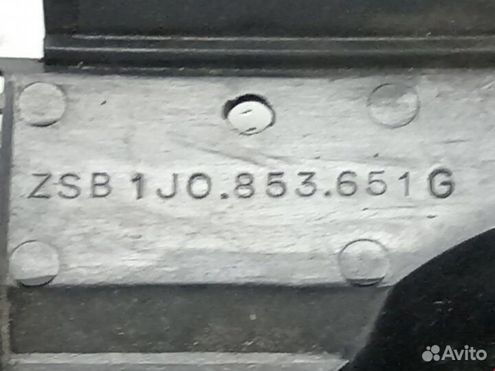 Решетка радиатора для Volkswagen Golf 4 1J0853653C