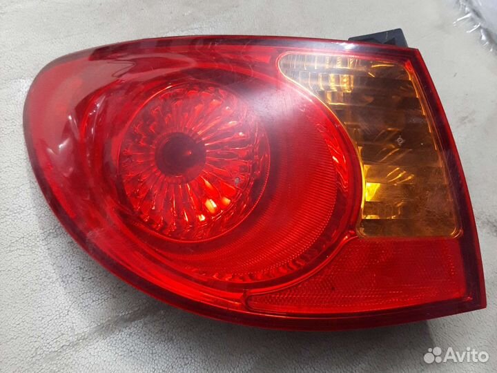 Фонарь левый в крыло Hyundai Elantra 4 hd