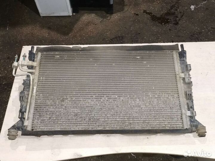 Радиатор кондиционера Ford Focus 2 1.8