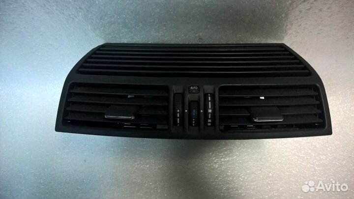 Дефлектор Mercedes w220