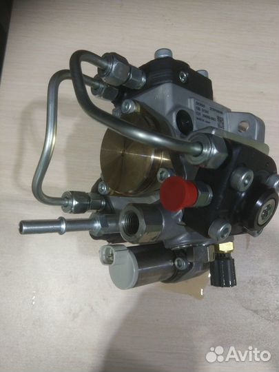 Насос тнвд Denso dcrp 400560 Toyota