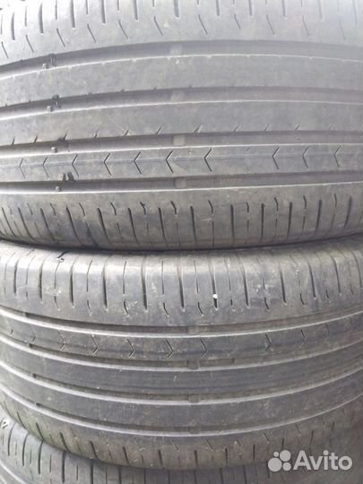 Continental ContiPremiumContact 5 225/60 R17