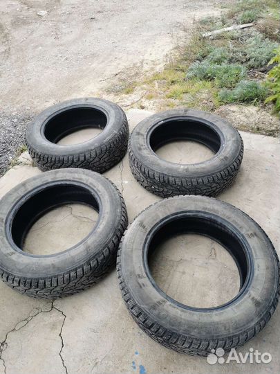 Tigar SUV Ice 215/65 R17 103T