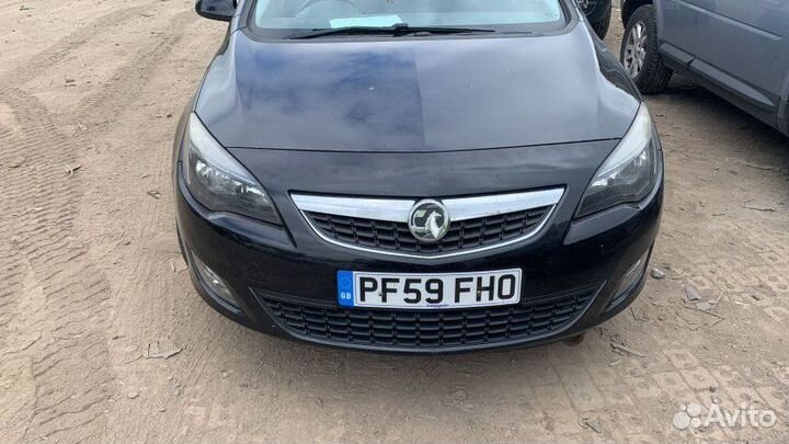 Ноускат в сборе бампер передний Opel Astra J
