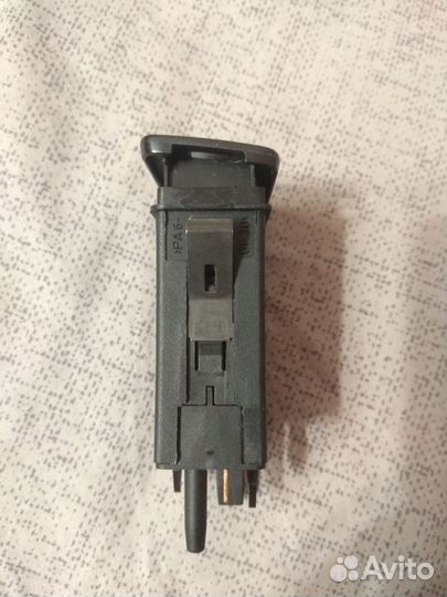 Кнопка обогрева заднего стекла Golf 4 Bora