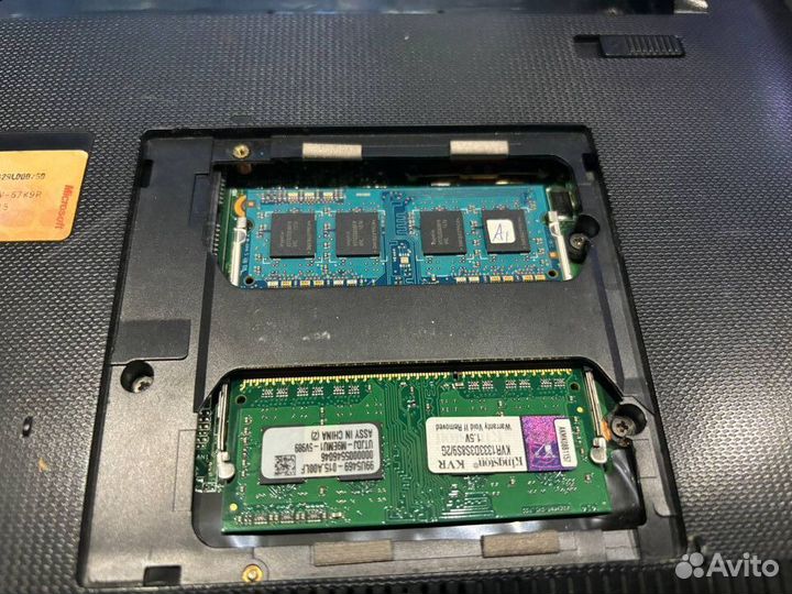 Нетбук asus 1215b на запчасти