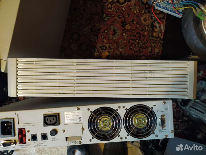 Бесперебойник. Monolith II 3000RM