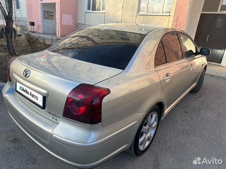 Toyota Avensis 2.4 AT, 2004, 124 000 км