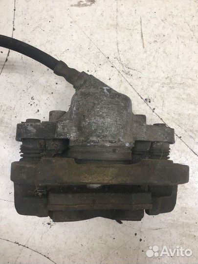 Суппорт передний левый Иж 2126 Ода