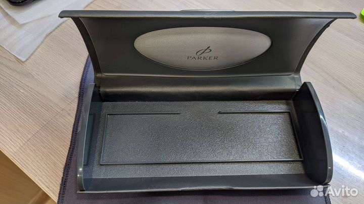 Коробка от ручки parker