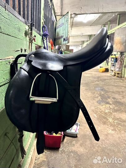 Конкурное седло