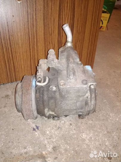 Компрессор кондиционера mitsubishi Denso